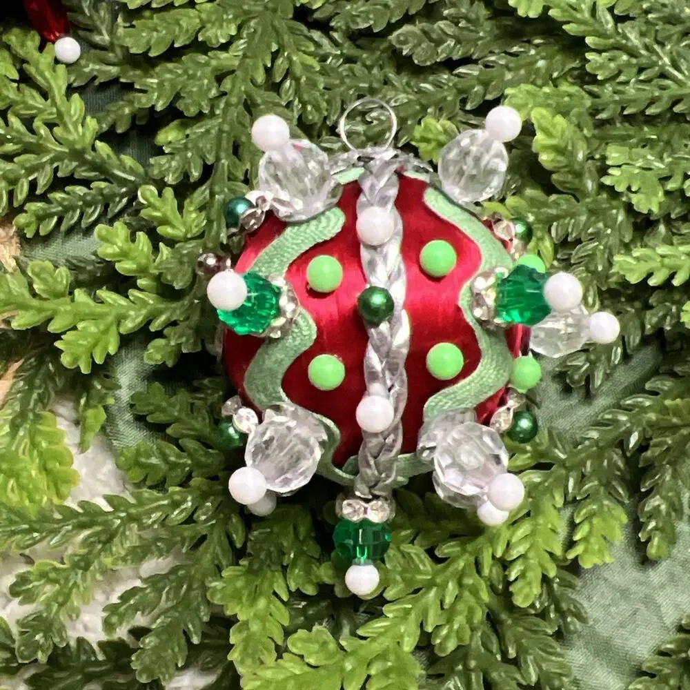 Set of 2 Mini Push Pin Sequins Satin Thread Ball Christmas Ornaments Santa Peace